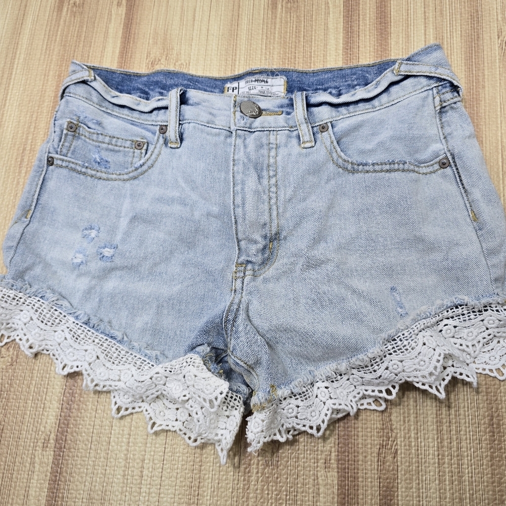Free People Light Blue Wash Lace Denim Distressed Shorts Size 24